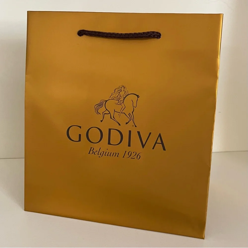 Hold NEW Gold Godiva Gift Bag